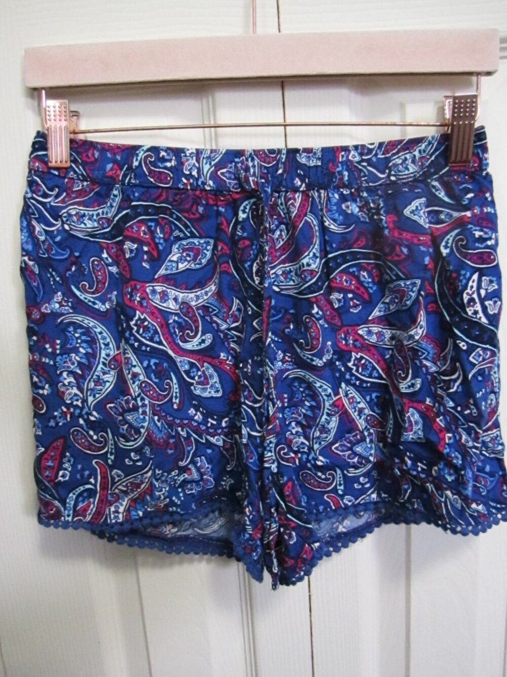 Hollister Blue Paisley Print Women’s Shorts